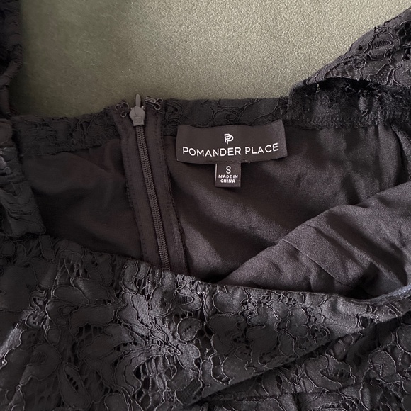 Tuckernuck Pomander Place black lace Daniella empire  waist blouse S - Picture 7 of 9